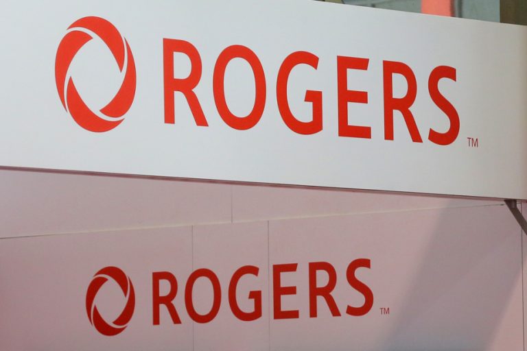 Rogers to bring 300 Shaw customer service jobs back to Canada