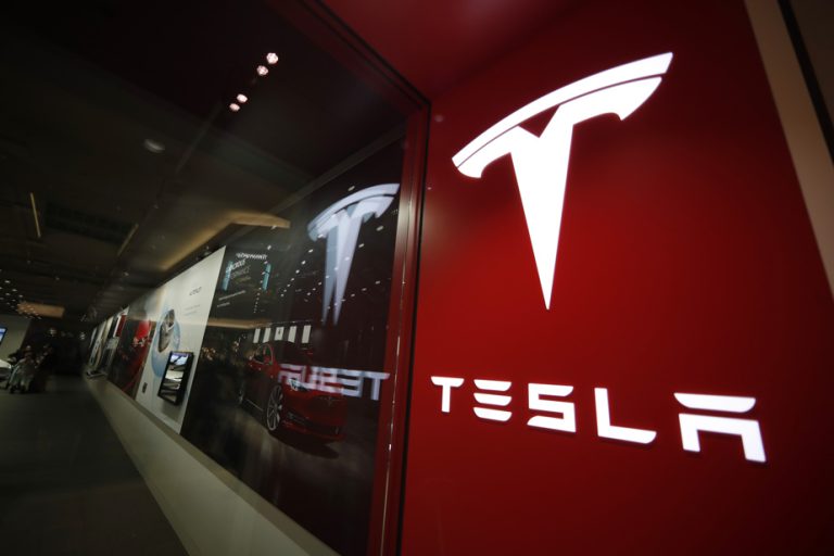 Tesla sales rise 36% in first quarter