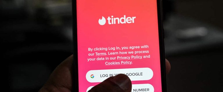 Tinder declares war on fake accounts