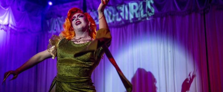 Towards a ban on demonstrations near drag queens?