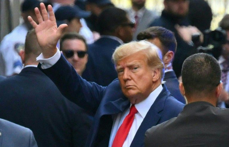 Trump arrives at Manhattan Criminal Court for his appearance