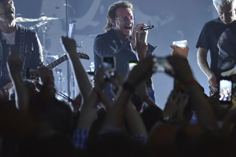 U2 creates a new experience in Las Vegas