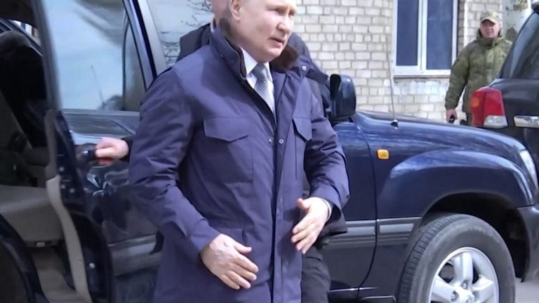 Vladimir Putin made a surprise visit to the Kherson and Luhansk regions