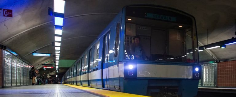 Works in the metro: half of the blue line closed on Sunday