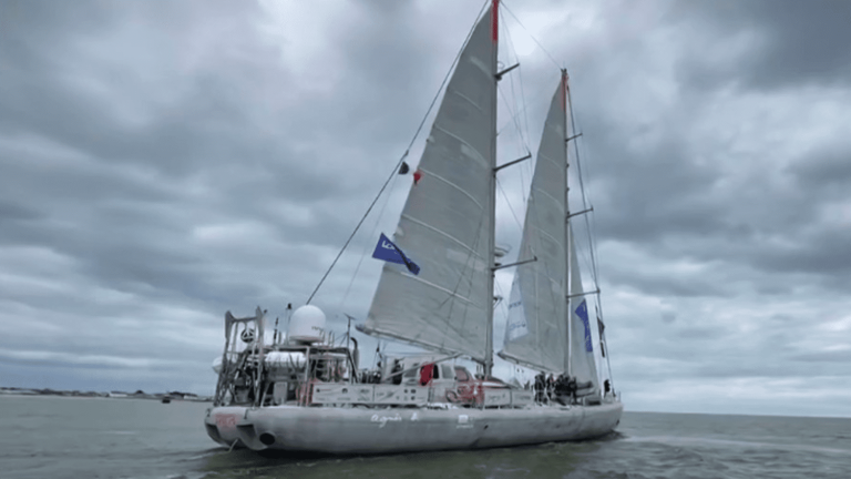 a new mission for the schooner Tara