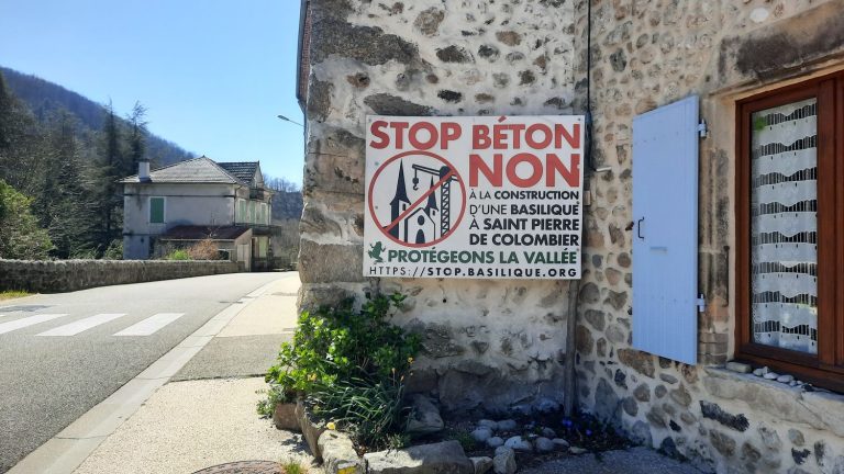 in Ardèche, a town is torn apart around the construction site of a huge church