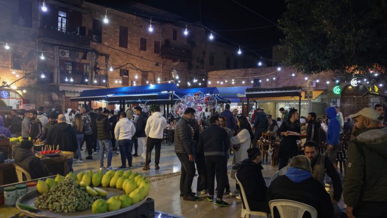 in Lebanon, the end of Ramadan marred by the economic crisis