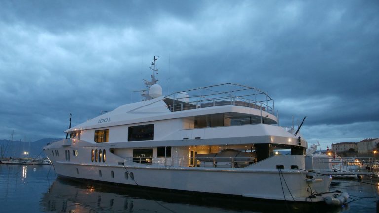 moorings for yachts in Corsica financed by the government’s “green fund” provoke the anger of nature protection associations