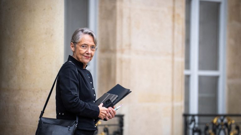 most of the Renaissance deputies have already turned the page from Elisabeth Borne to Matignon