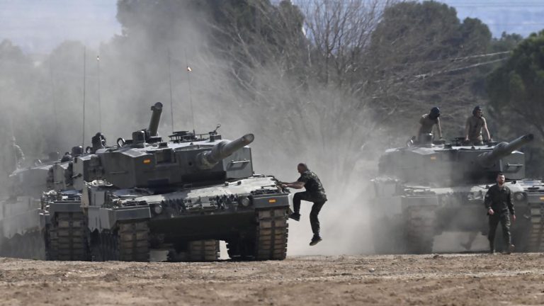 six Leopard tanks promised by Spain are being delivered