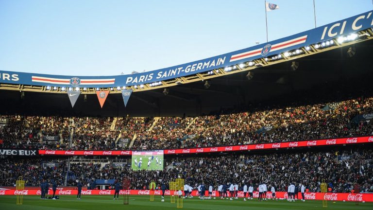 stay seated, do not bring a flag or an ultras outfit… The club reminds you of the instructions to follow in the Boulogne stand at the Parc des Princes