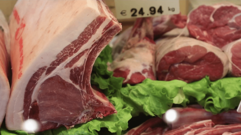 the French consume less and less red meat