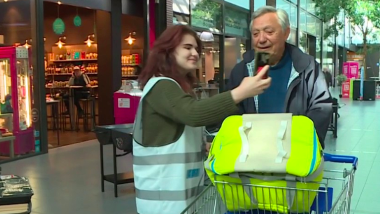 when supermarkets call on “shopping companions” to support seniors