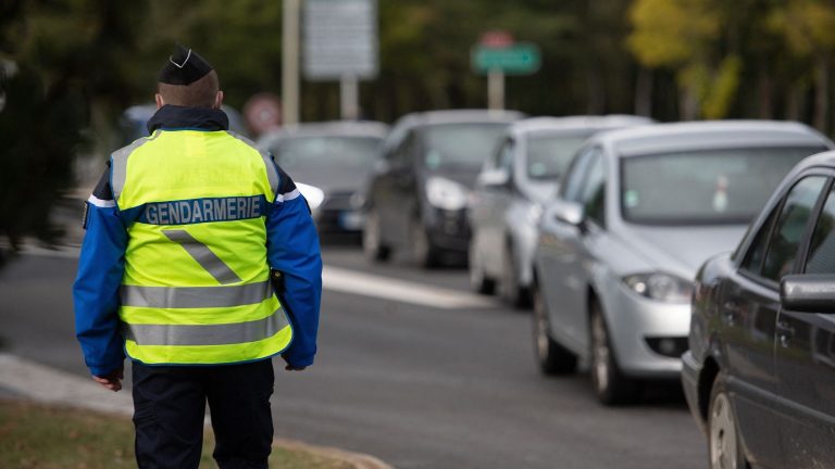 why the question of the supervision of the driving license of seniors remains so delicate in France