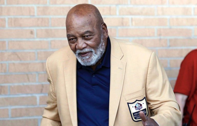 [1936-2023] Former running back and social activist Jim Brown is dead