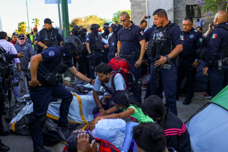 A migrant camp dismantled in northern Mexico