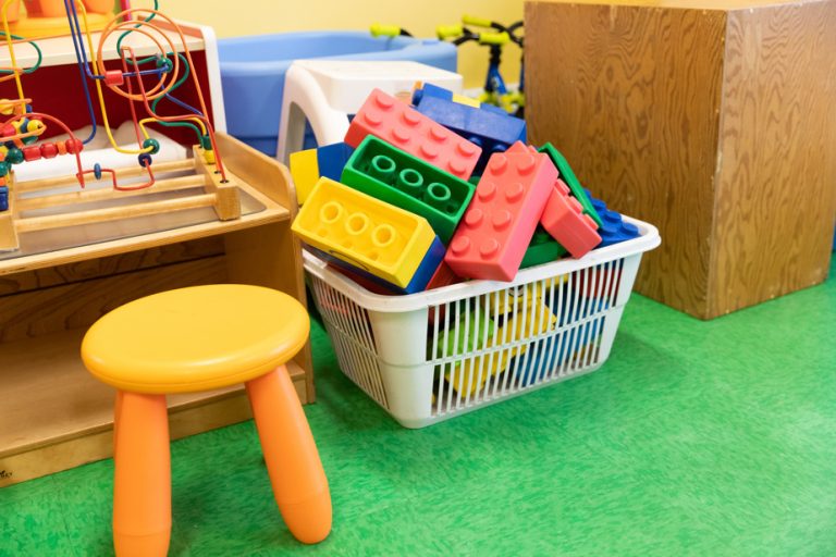 Access to quality educational childcare services |  Let’s promote the solutions within our reach