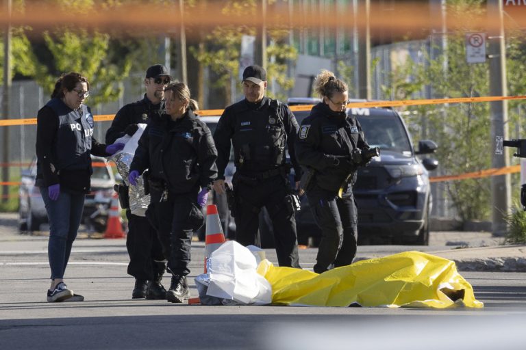 Ahuntsic-Cartierville |  Man shot dead in parking lot