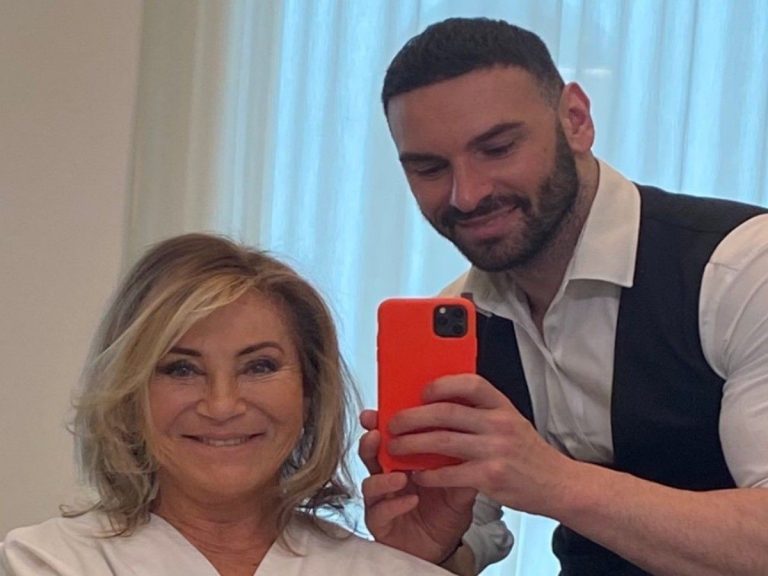 At 77, singer Sheila changes her look and presents Sebastien, her hairdresser beau