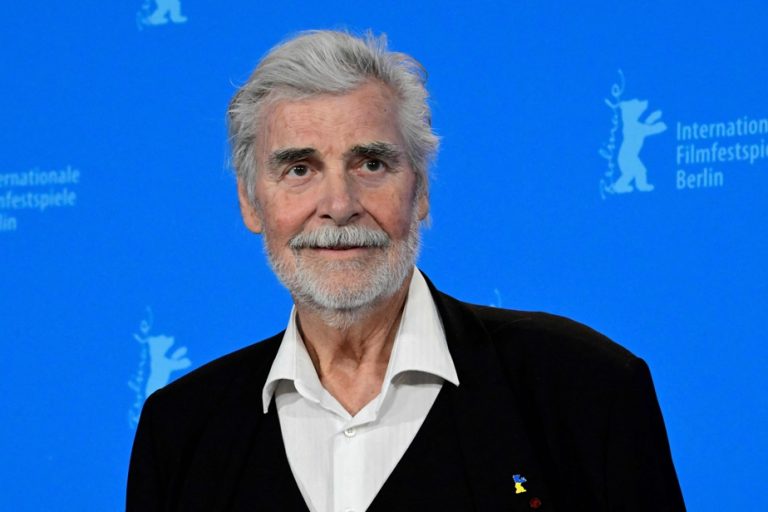 Austrian comedian Peter Simonischek dies