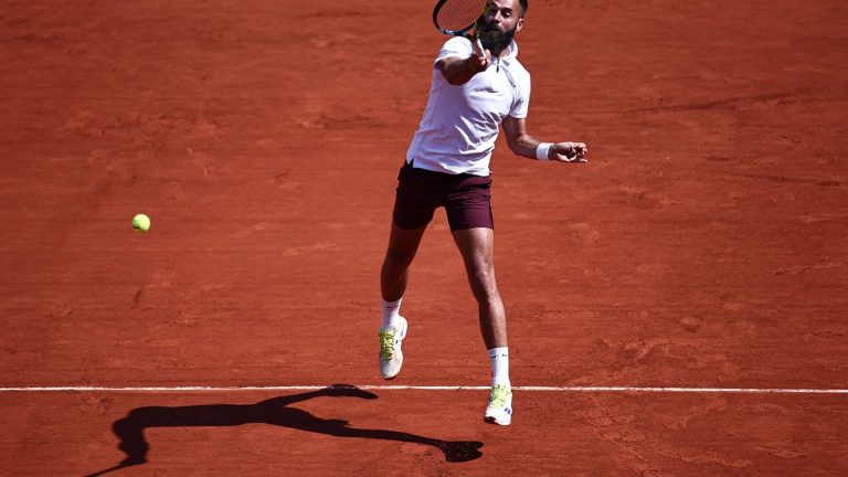 Benoit Paire eliminated in five sets by Cameron Norrie in the first round