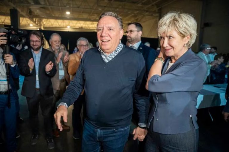 CAQ Congress |  Legault obtains the support of 98.61% of activists