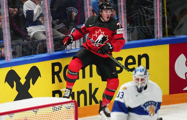 Canada defeats Finland to advance to World Hockey Championship semi-finals