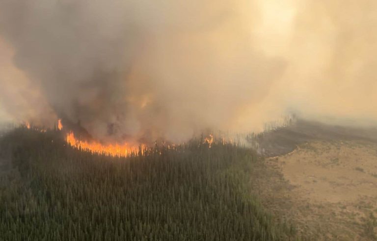 Canadian Armed Forces to help fight Alberta wildfires