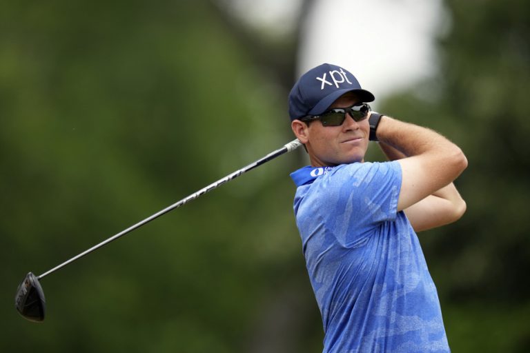 Charles Schwab Challenge |  Adam Schenk and Harry Hall lead by a stroke