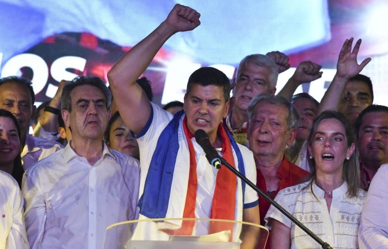 Conservative Santiago Peña elected in Paraguay