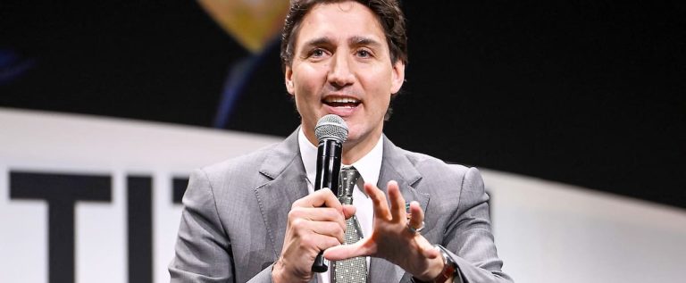 Coronation: Will Trudeau take the opportunity to tackle the fleur-de-lis?