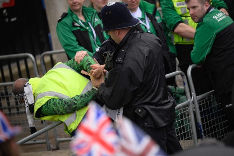 Coronation of Charles III |  London police regret arrest of anti-monarchy protesters