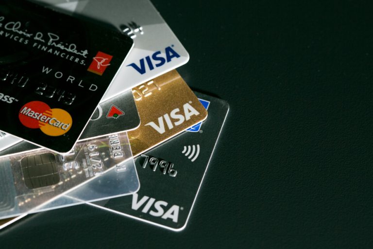 Credit card transaction fees |  Ottawa eases the burden on SMEs