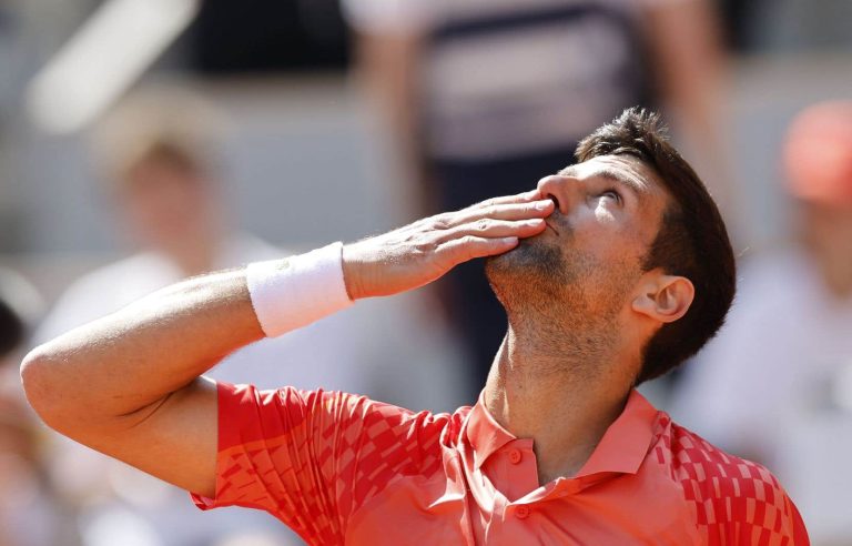 Djokovic revives his sulphurous reputation with an outing in Kosovo