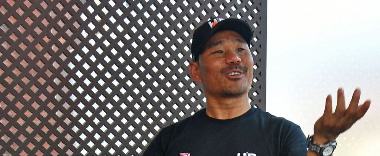 Double-legged Gurkha veteran summits Everest