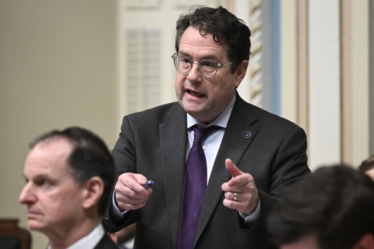 Drainville Reform |  More powers to the minister, a new institute