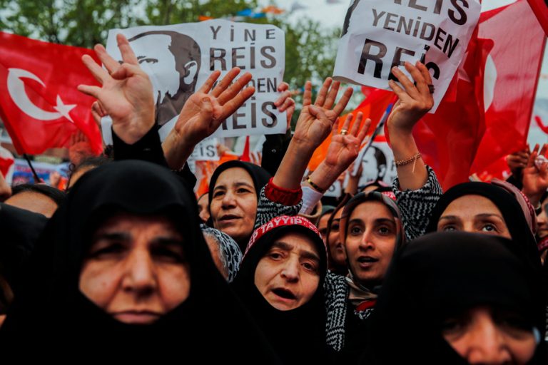 Erdogan rallies his base ahead of Sunday’s crucial vote