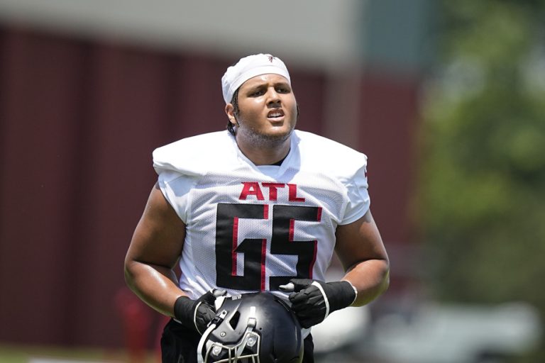 Falcons rookie mini-camp |  Quebecer Matthew Bergeron in learning mode