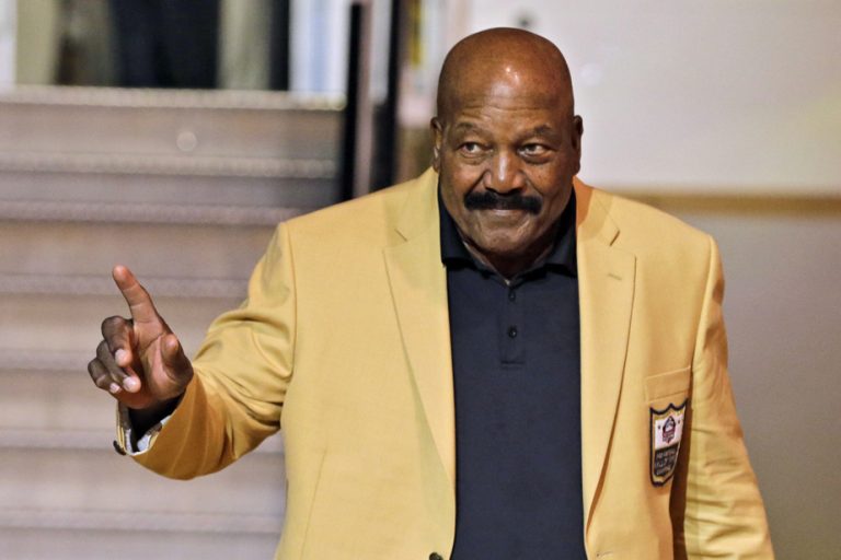 Former running back and activist Jim Brown has died