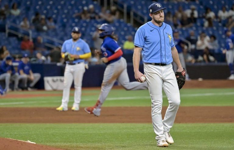 Guerrero slams a grand slam and the Blue Jays find their way back to victory