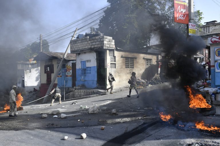 Haiti “suspended above the precipice”, alarms the UN