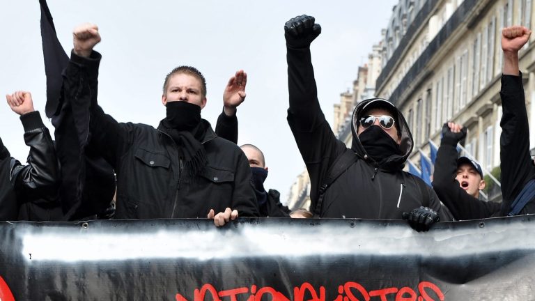 Handling explosives, military training, Jean-Luc Mélenchon targeted … For the first time, four members of the ultra-right will be tried in June at the assizes of minors