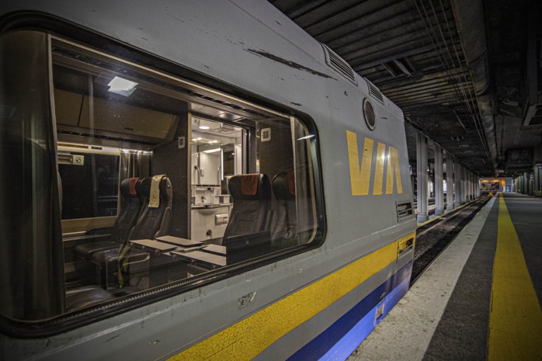 Late trains |  VIA Rail shifts the blame to the railway companies