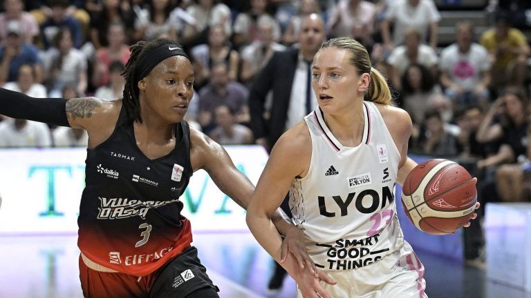 Lyon-Asvel champion of France for the second time