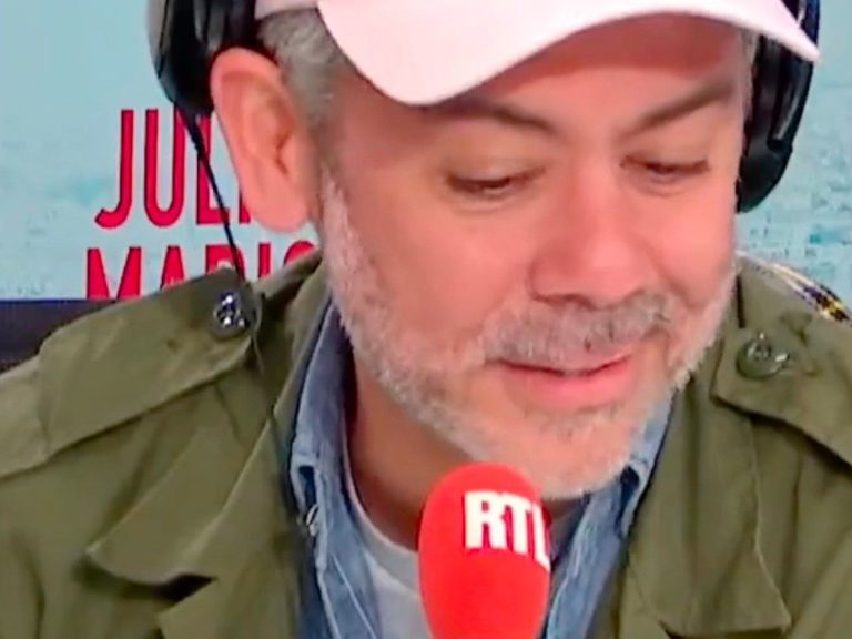 Manu Payet in promotion for the film “Hawaii”, Bruno Guillon surprises him in the middle of a radio broadcast for a moving reason: “it was very touching…”