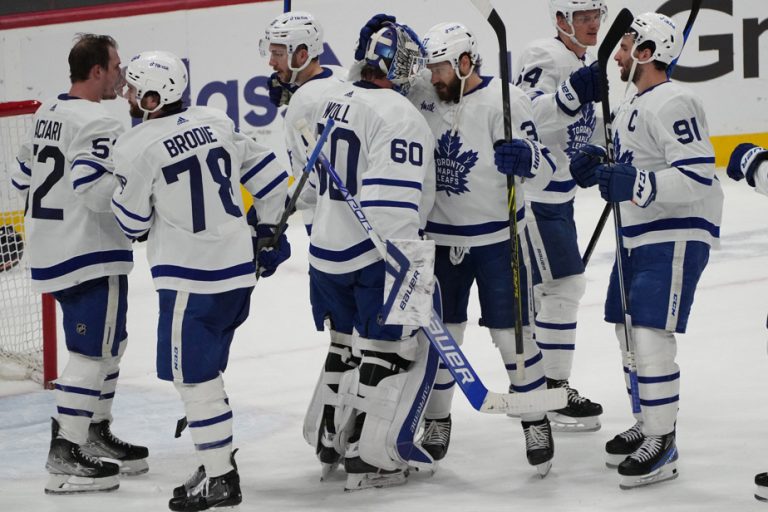 Maple Leafs 2 – Panthers 1 (Game 4) |  The Leafs are still breathing