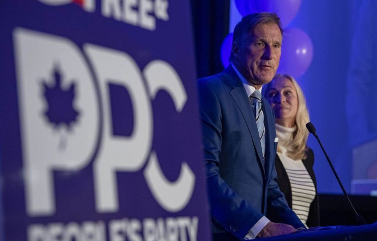 Maxime Bernier will attempt his comeback again… in Manitoba