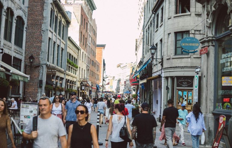 Mayor Plante intends to make Old Montreal the “kingdom of pedestrians”