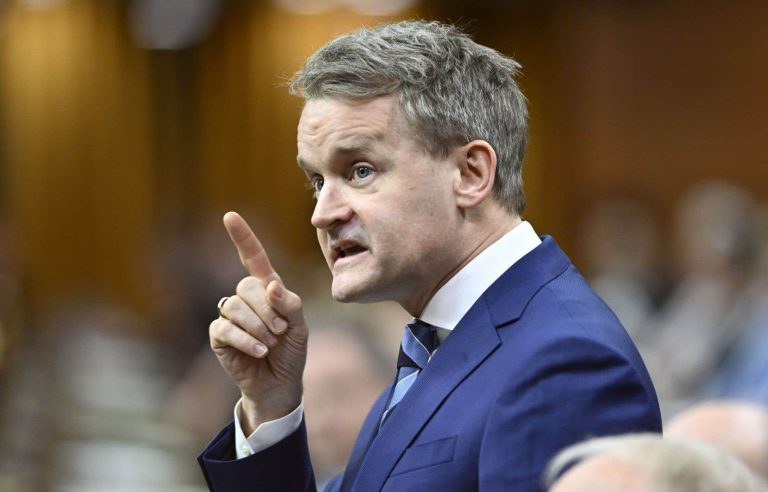 Minister Seamus O’Regan rejects campaigners resolution on misinformation