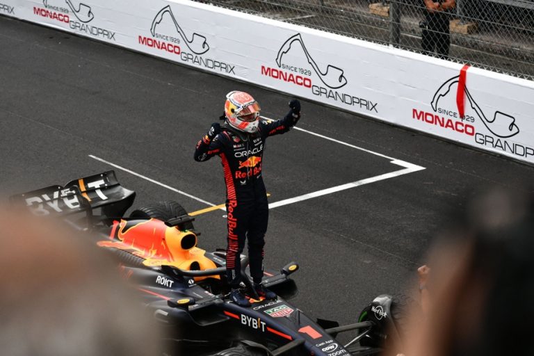 Monaco Grand Prix |  Max Verstappen ahead of Fernando Alonso and Esteban Ocon